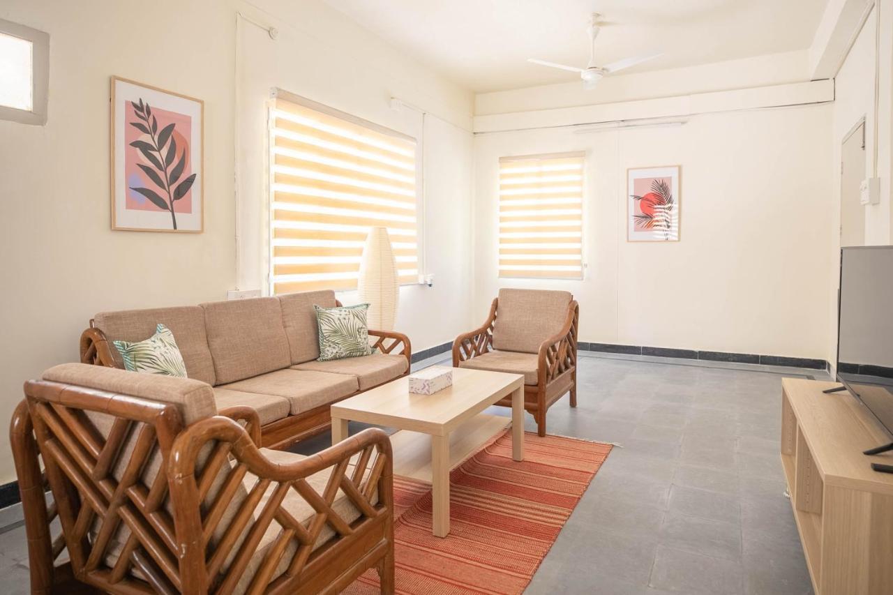 Neemtree Apartments Hyderabad Exteriör bild
